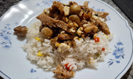 Pork filet Stroganoff with Red Gold Concentrate and Honey