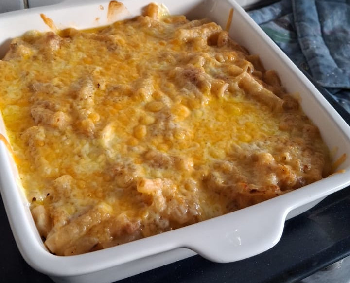 Tuna pasta with Red Gold Concentrate
